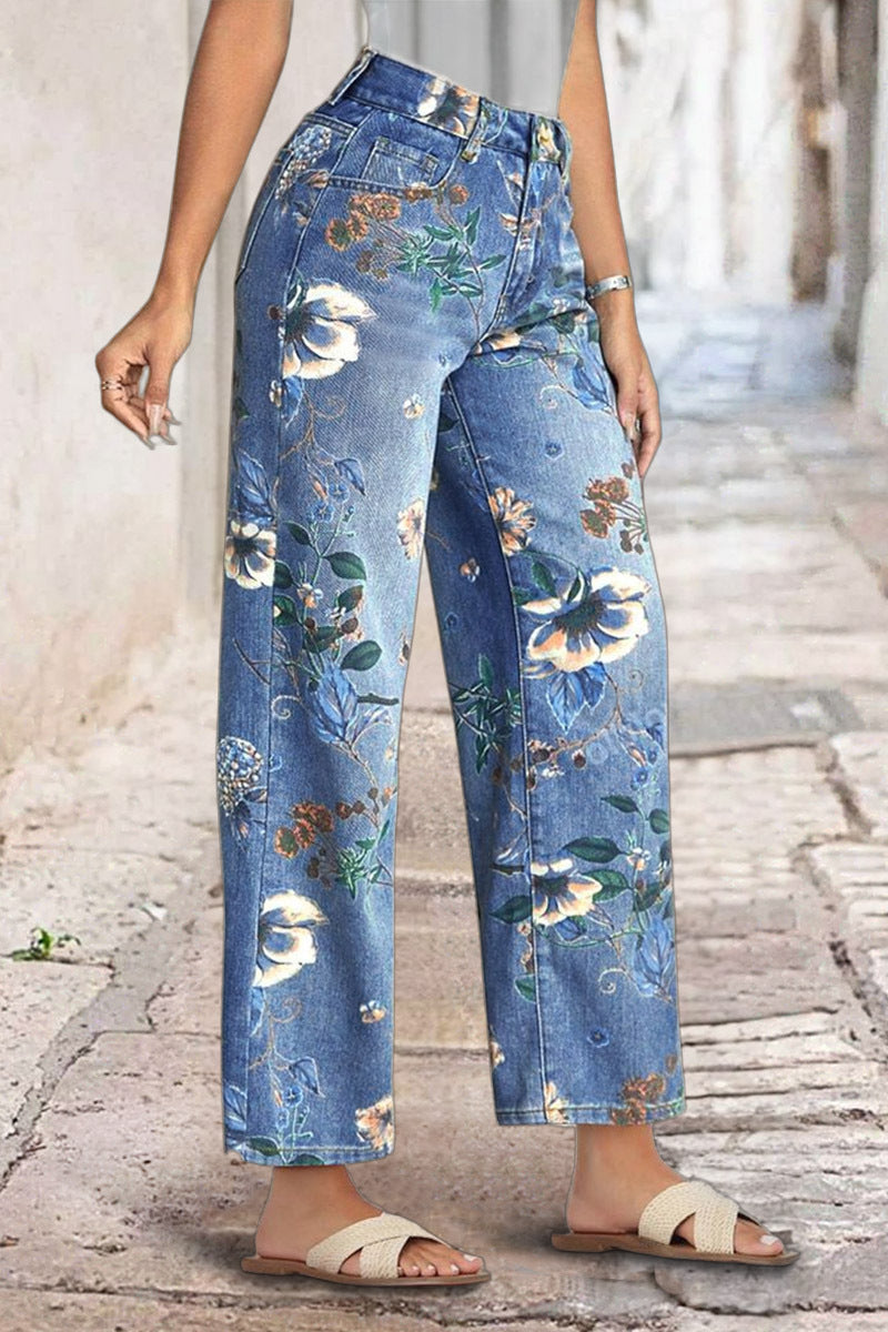Allover Floral Pattern Straight Leg High Rise Crop Jeans