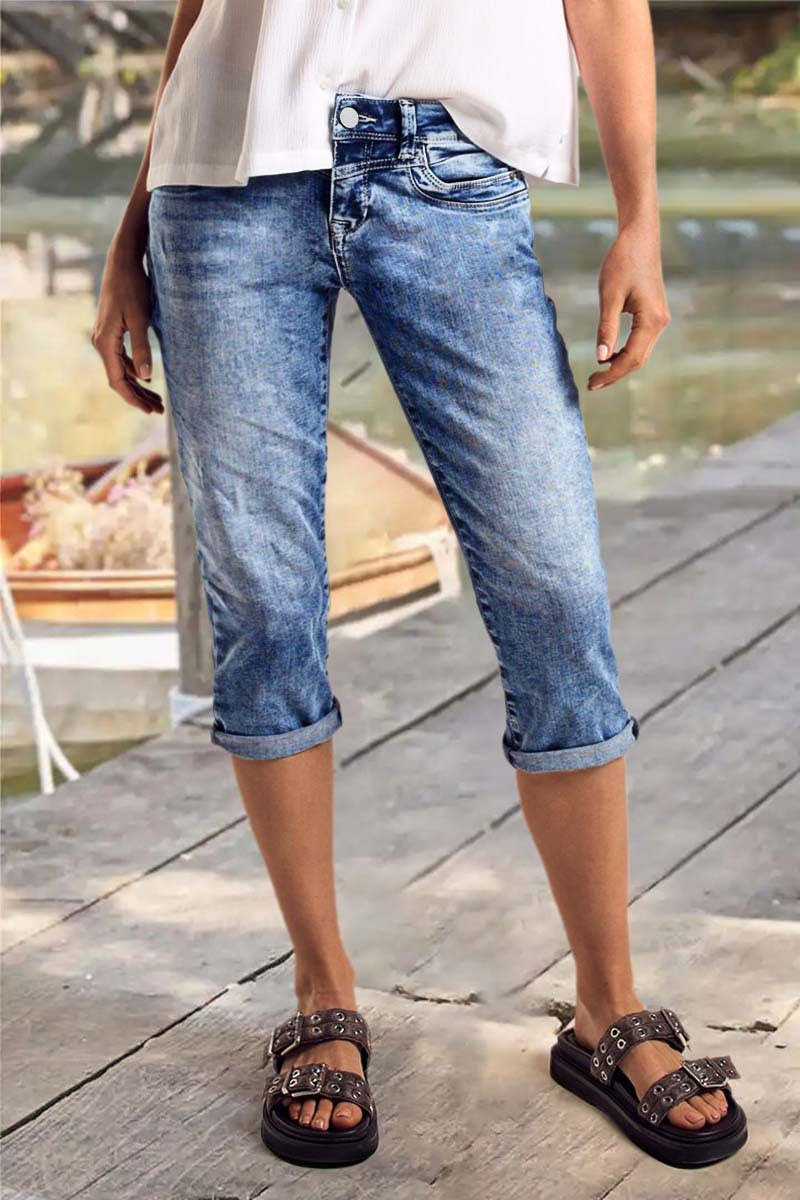 Wash Roll Hem High Rise Straight Leg Capri Jeans
