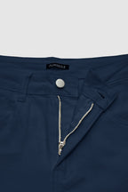 Solid Stitch Detail Mid Waist Crop Straight Leg Jeans Without Belt