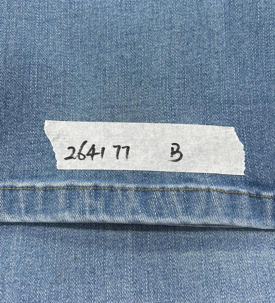 Wash Roll Hem High Rise Straight Leg Capri Jeans