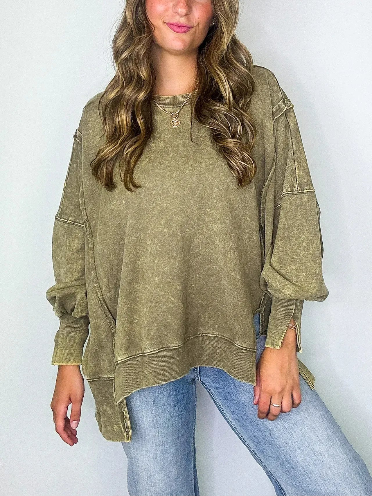Women's Acid Wash Split Cuff Oversized Crew Pullover